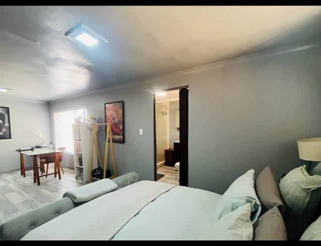 2 BEDROOM FREESTANDING FOR SALE IN ELANDSPARK